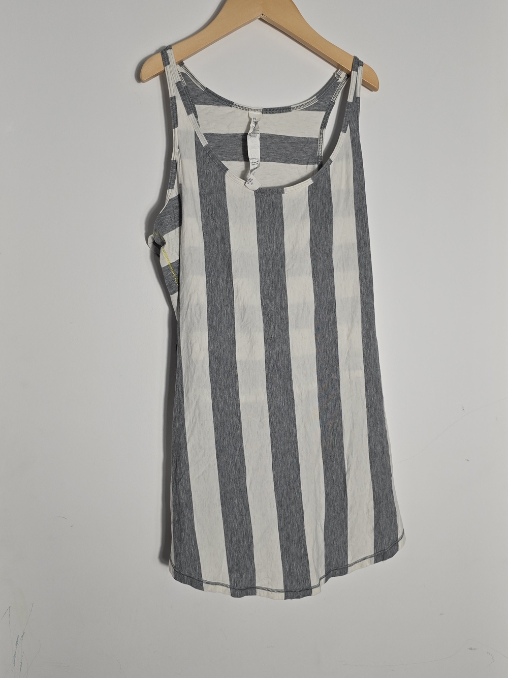 lululemon athletica Vertical Stripe Tank - Gray & White